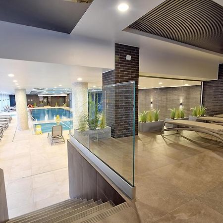 Apartament Nadmorskie Tarasy Spa Deluxe 코워브제크 외부 사진